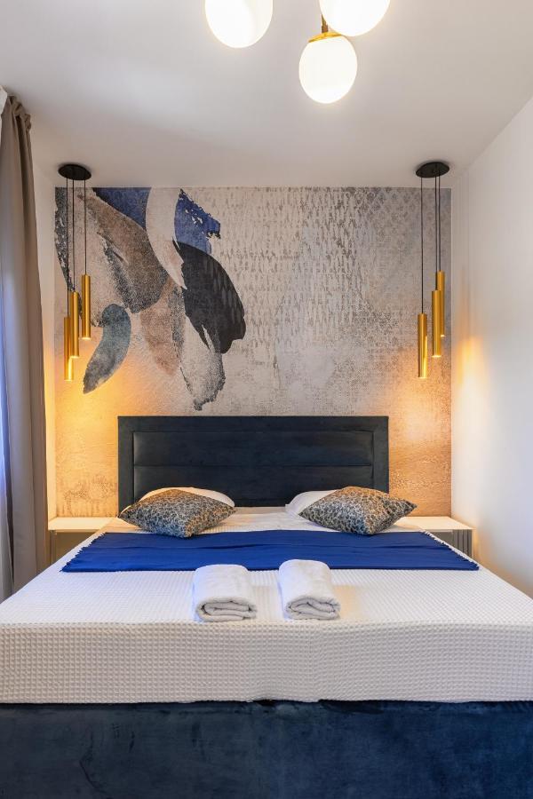 Villa Capitis In The Center- Exclusive Apartment Hvar Town Esterno foto